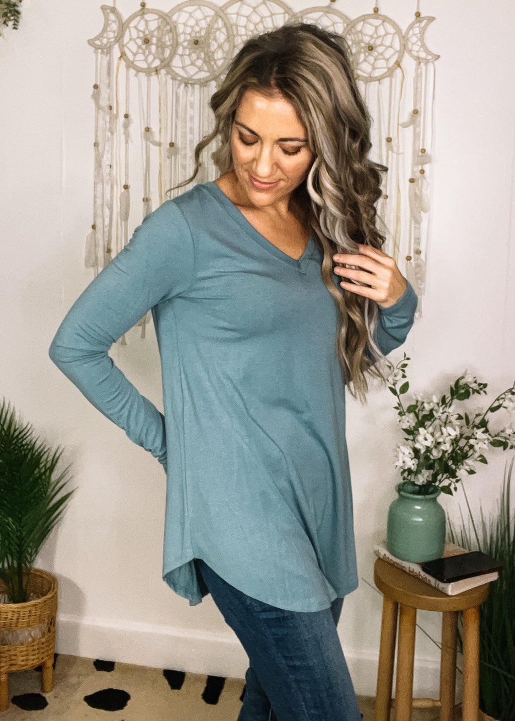 Time To Fly V Neck Bubble Hem Top-Teal