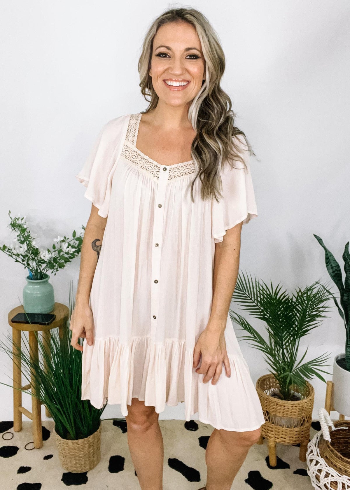 Flowy Dress with Lace and Button Details The Teal Eagle Boutique Flowy Dress with Lace and Button Details The Teal Eagle Boutique