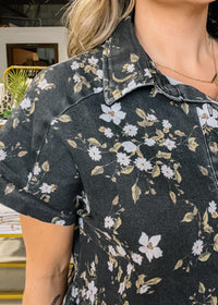 Stretch Flower Printed Button Down Top