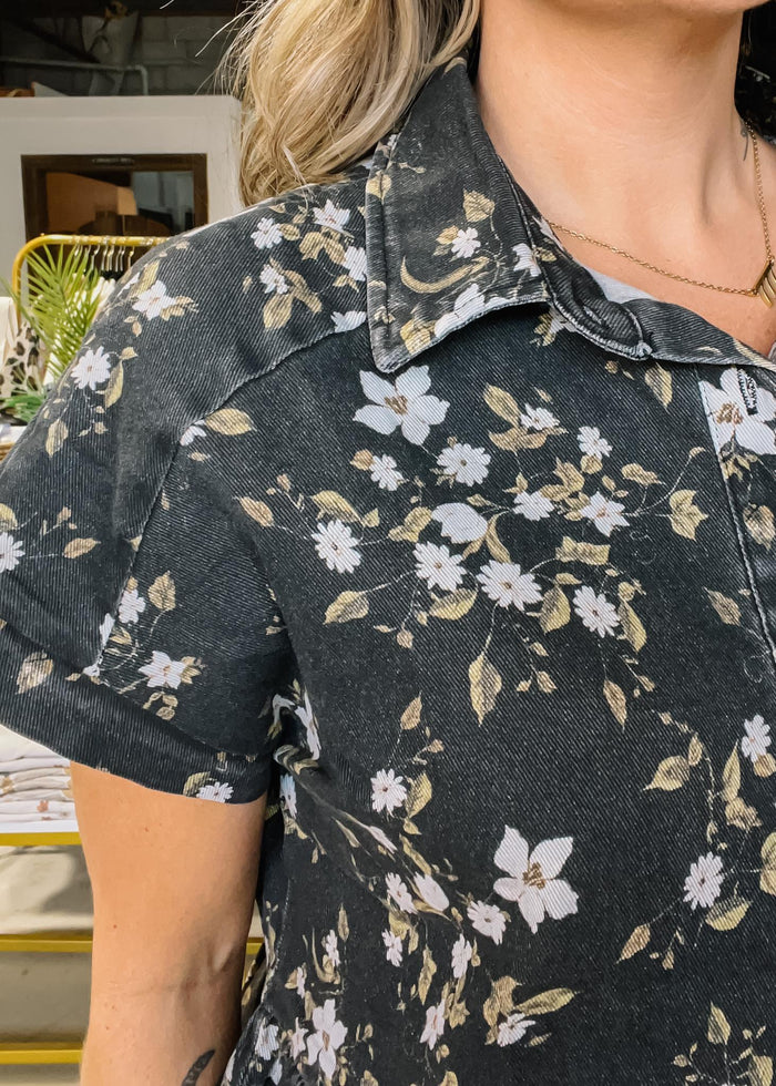 Stretch Flower Printed Button Down Top