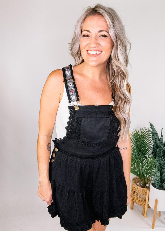 Lace Trim Tiered Sleeveless Romper