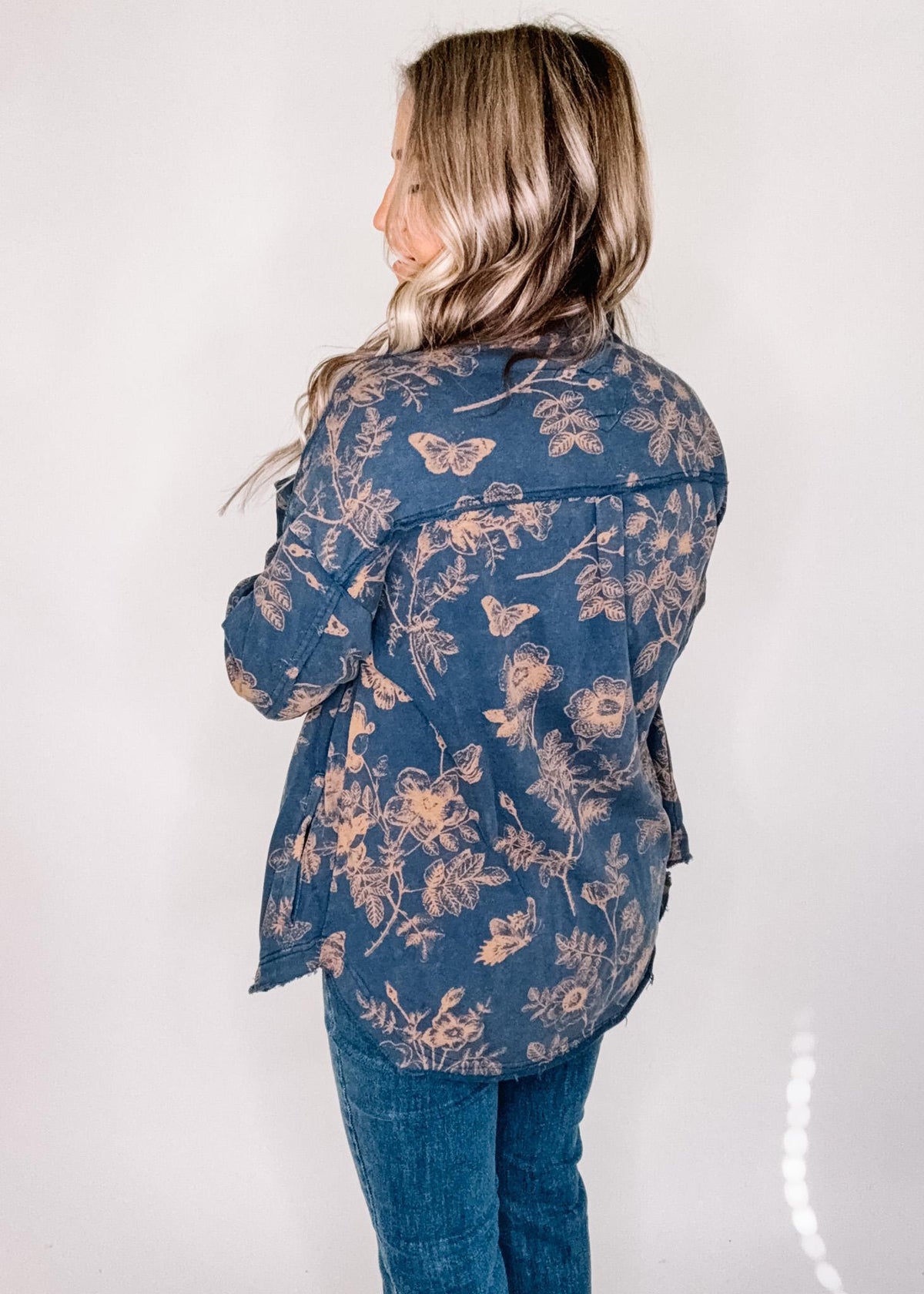 BLACK FRIDAY- Blue Floral Button Down