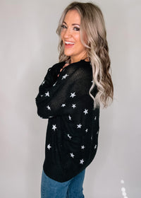BLACK FRIDAY Star Print V Neck Knit Top