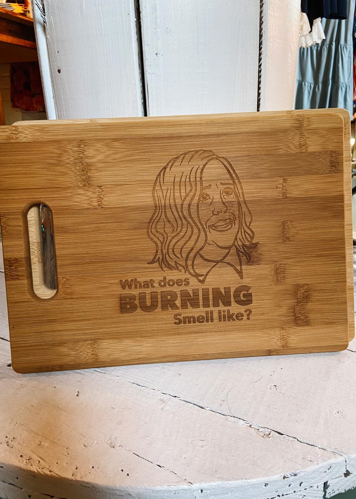 What Does Burning Smell Like Cutting Board