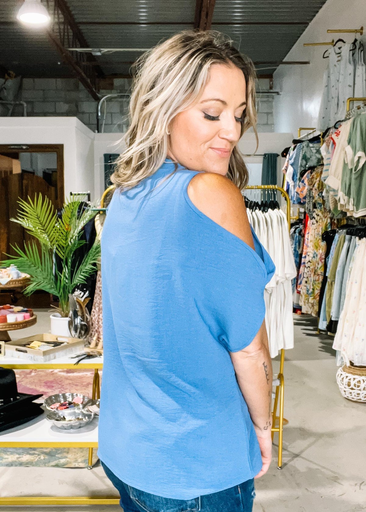 V-Neck Off Shoulder Air Flow Blouse
