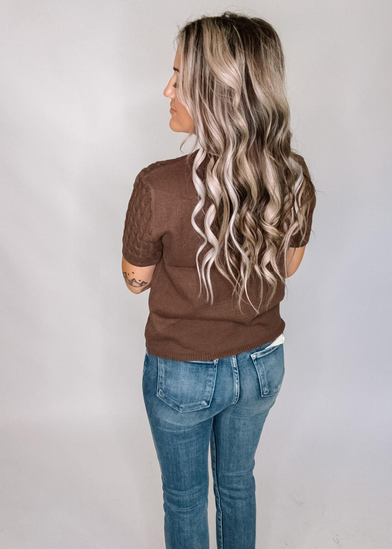 Short Sleeve Cable Knit Top