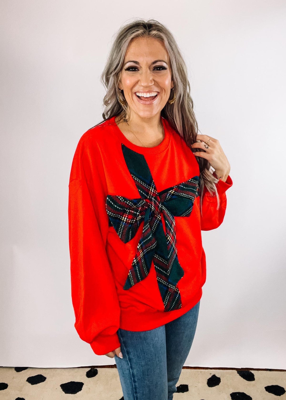 Holiday Ribbon Crew Neck Sweatshirt