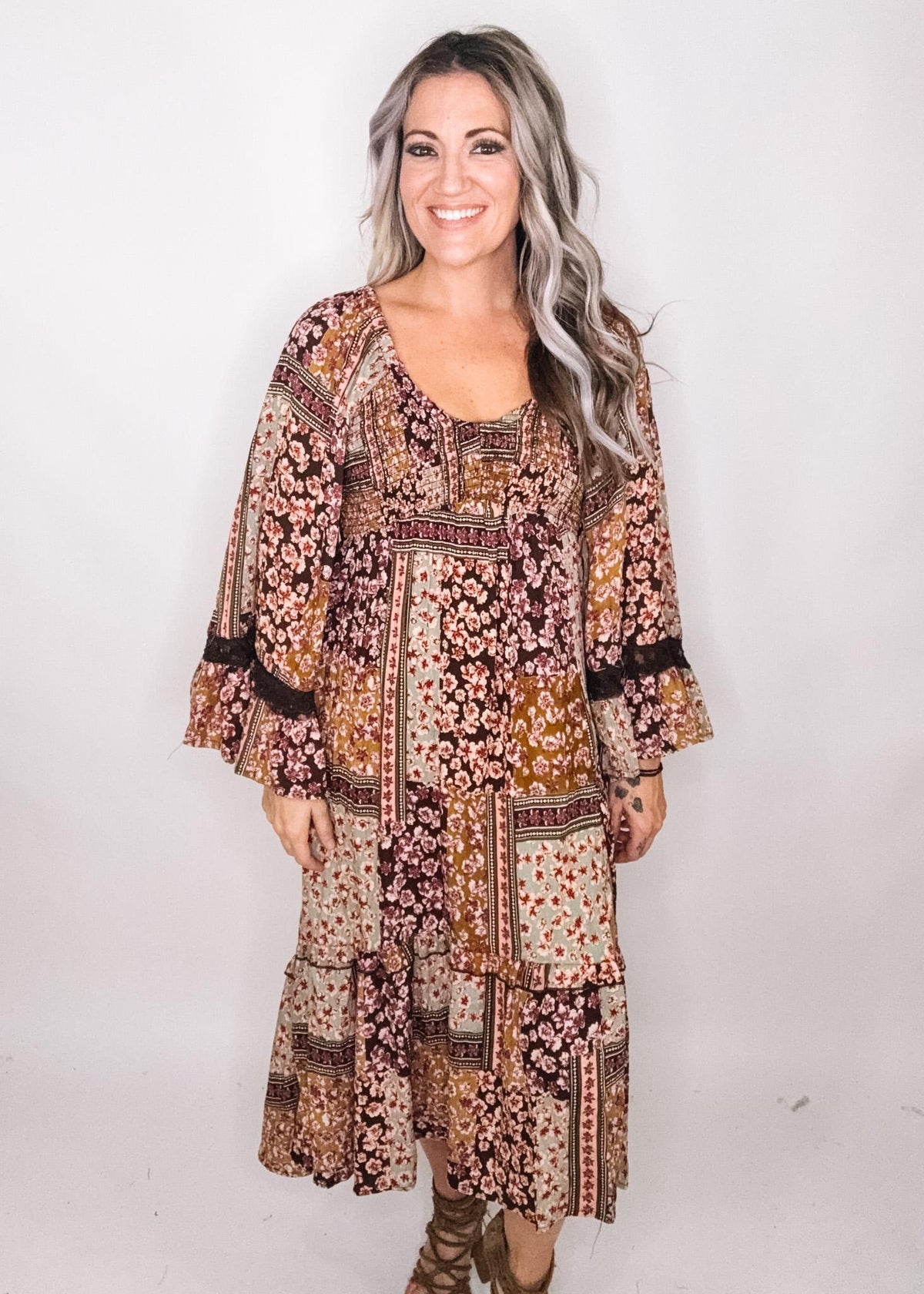 Flare Sleeve Tiered Midi Dress