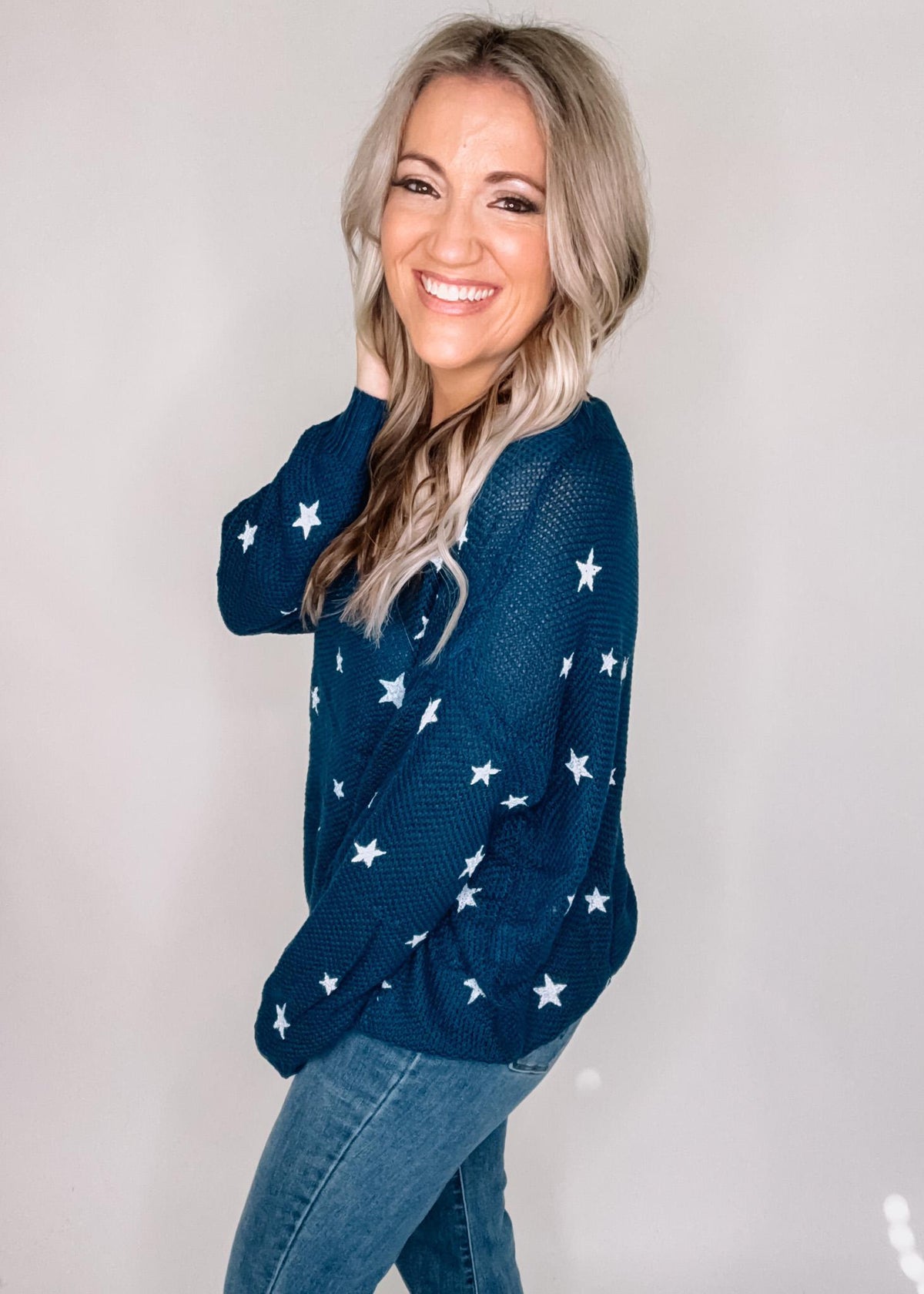 BLACK FRIDAY Star Print V Neck Knit Top