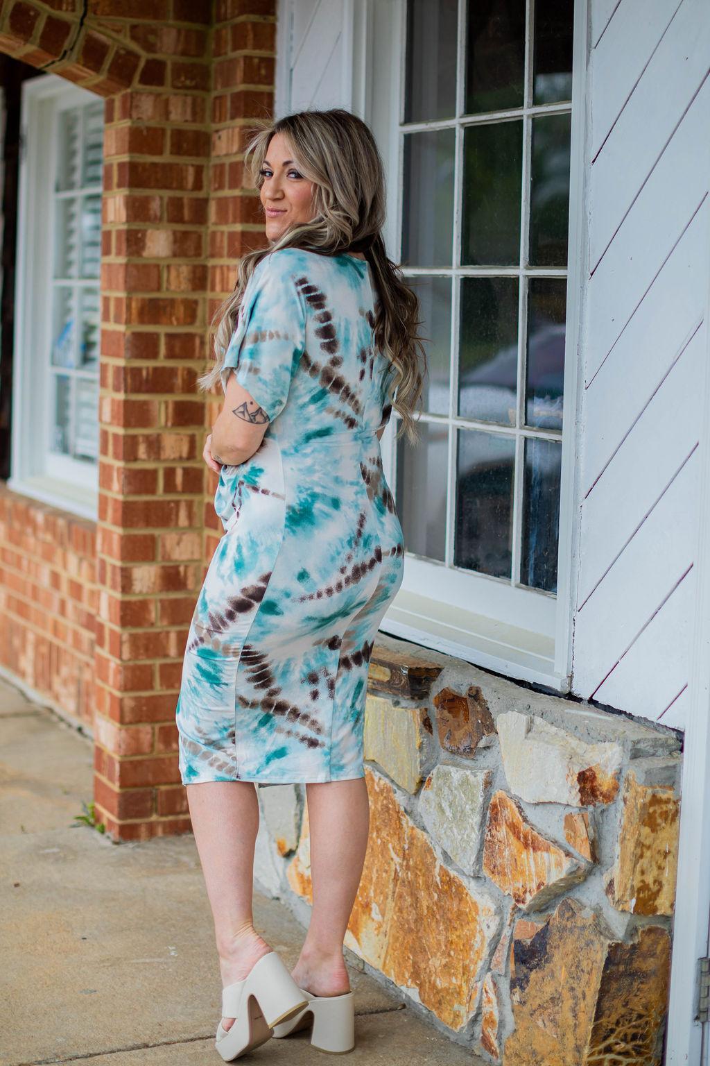 Tie Dye Front Twist Midi Dress
