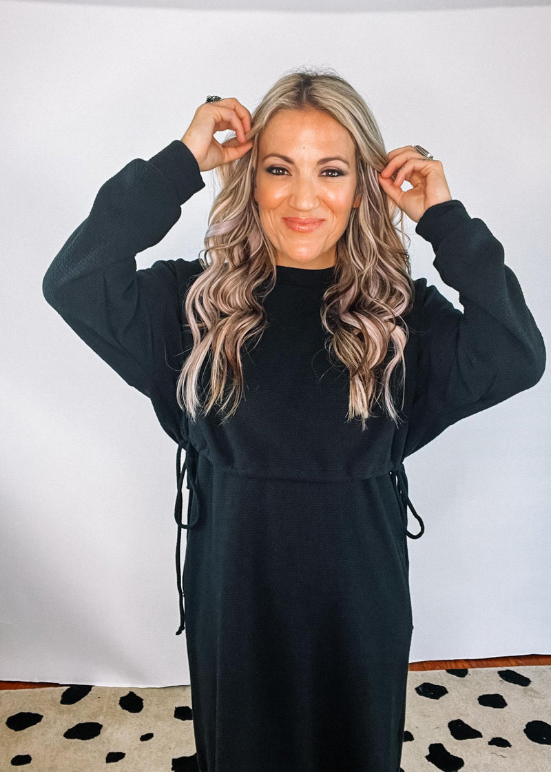 Black Cloudy Knit Long Sleeve Dress