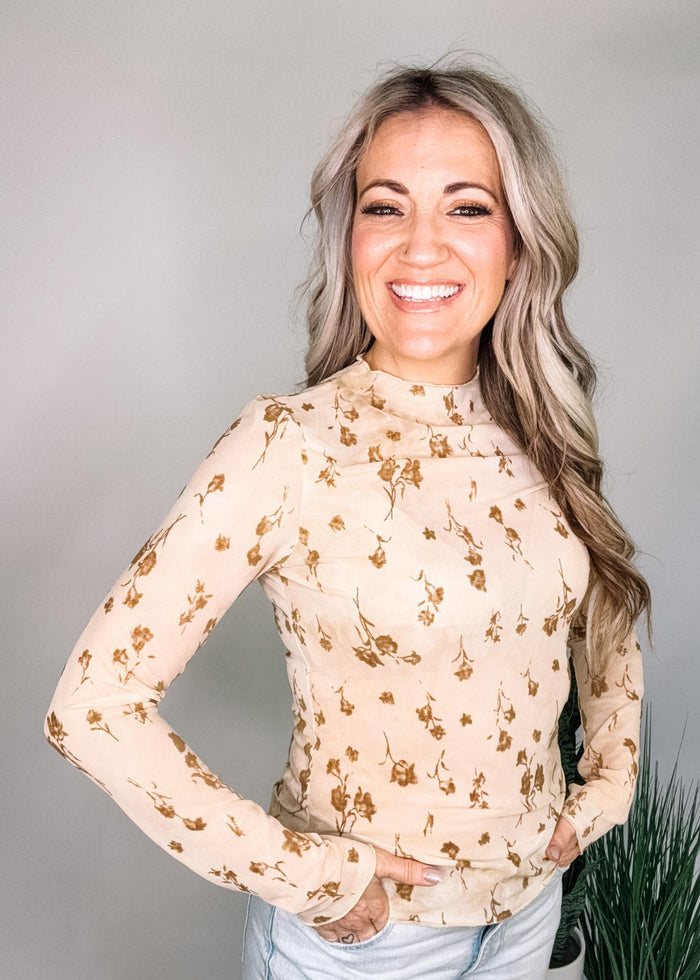 Cream Latte Mesh Sleeve Top