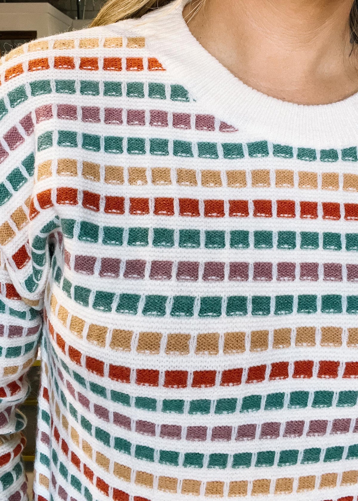 Multi Color Texture Crew Neck