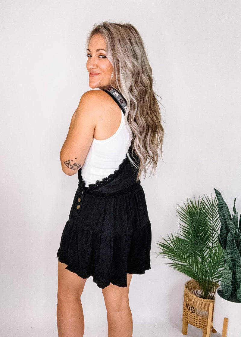 Lace Trim Tiered Sleeveless Romper
