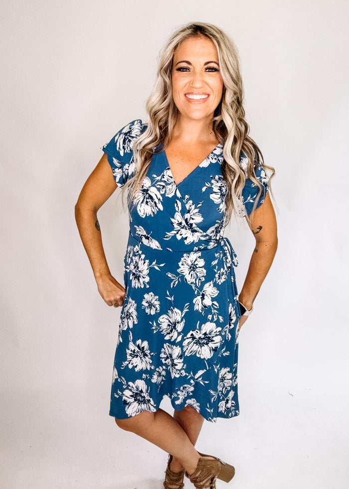 Blue and White Floral Tulip Short Sleeve Dress