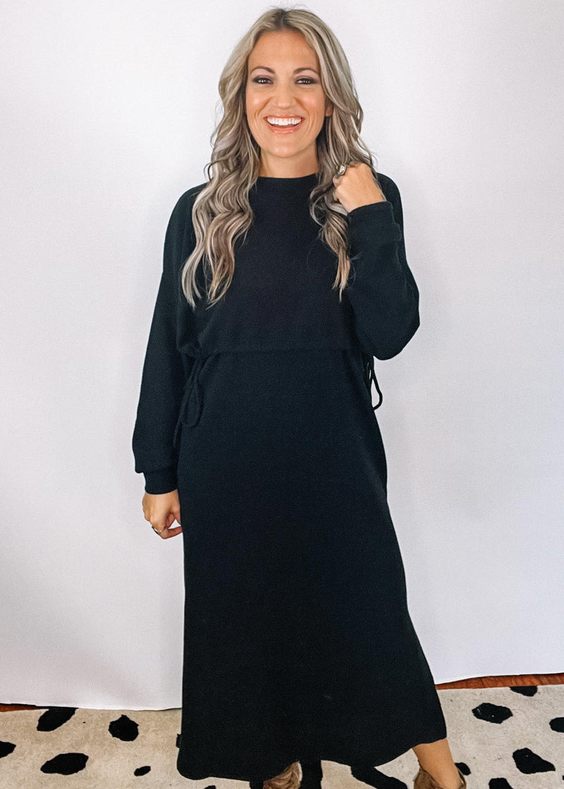 Black Cloudy Knit Long Sleeve Dress