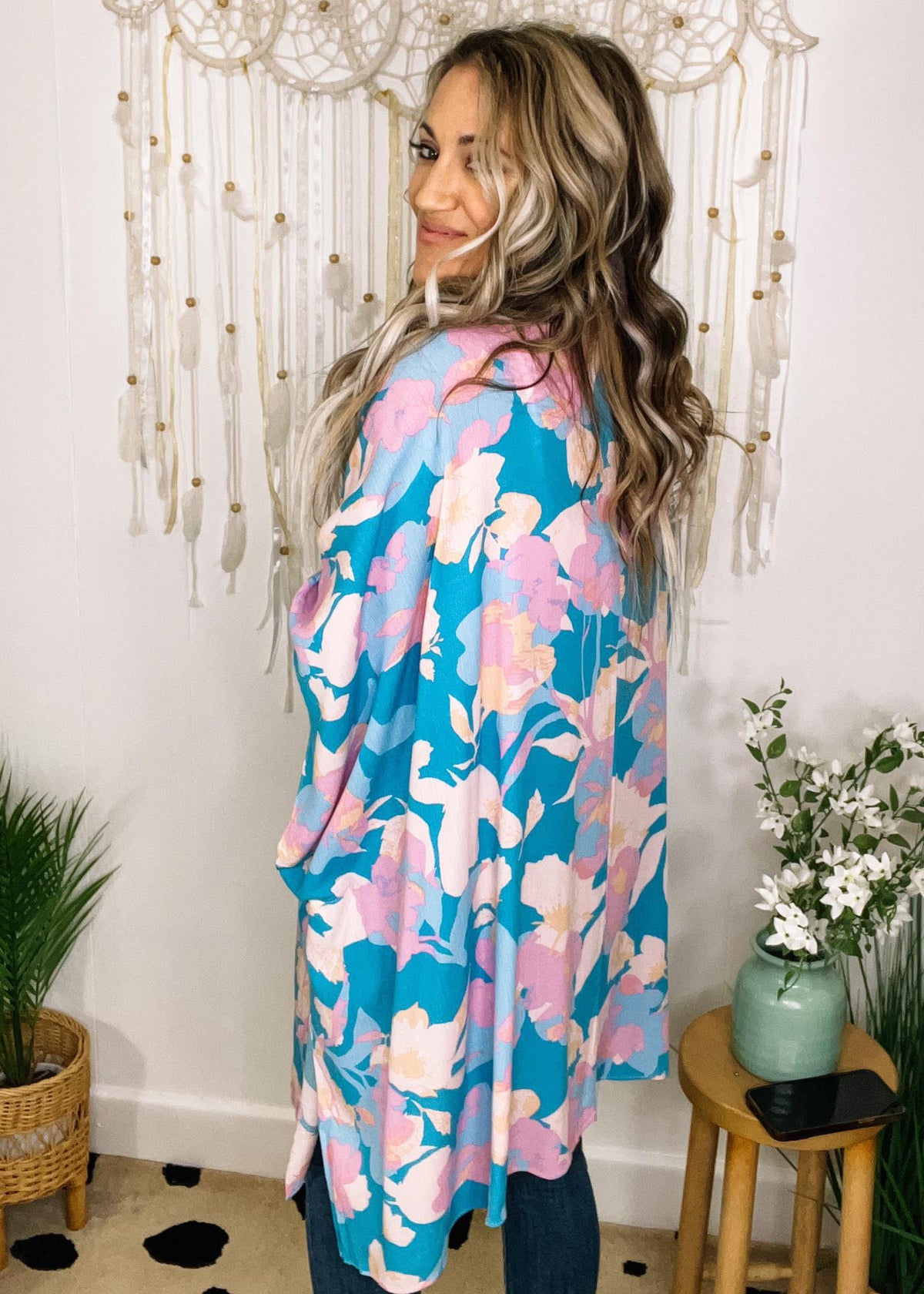 Bright Floral Crinkle Rayon Half Sleeve Kimono